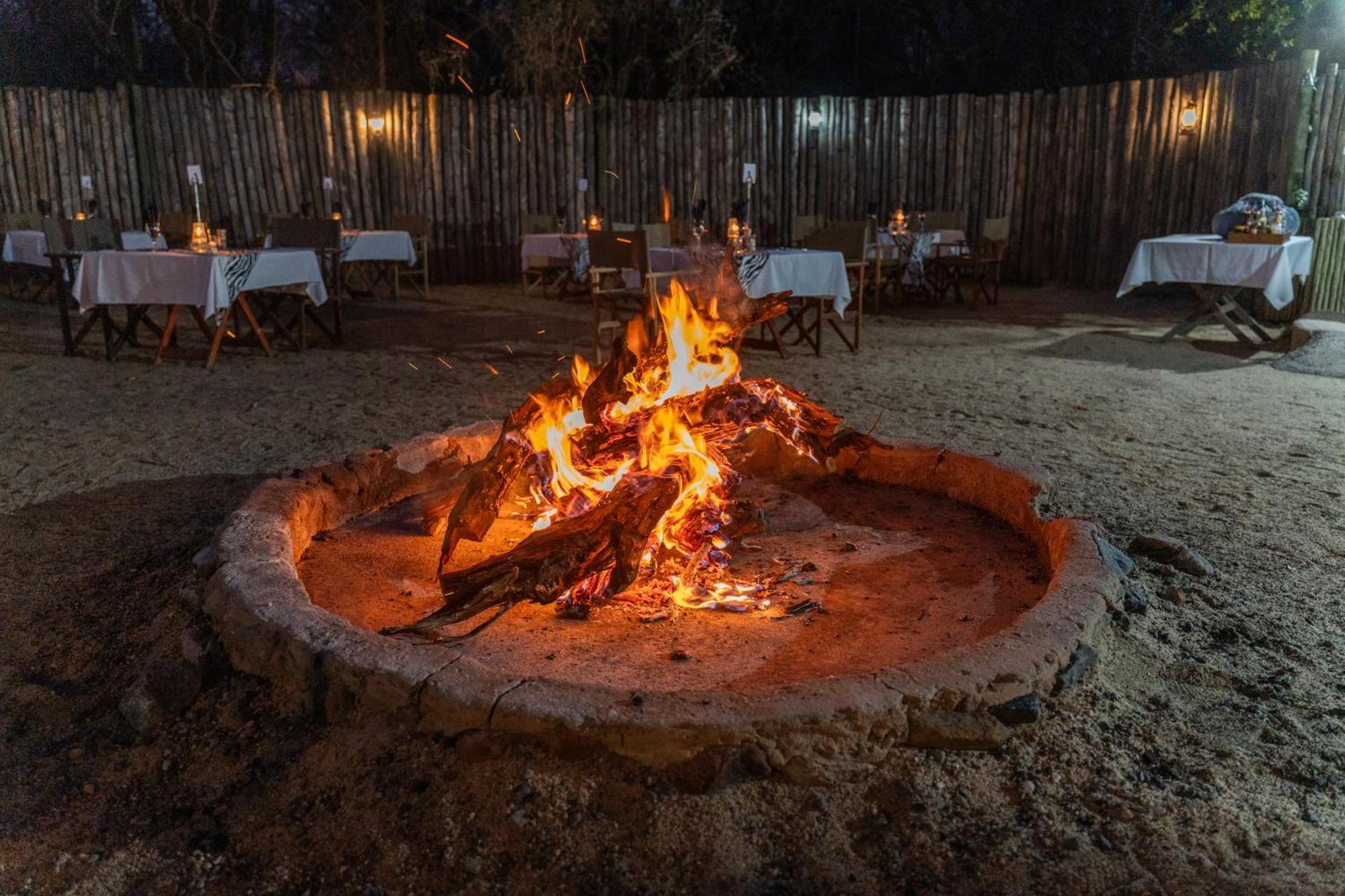Black Rhino Game Lodge Pilanesberg Esterno foto