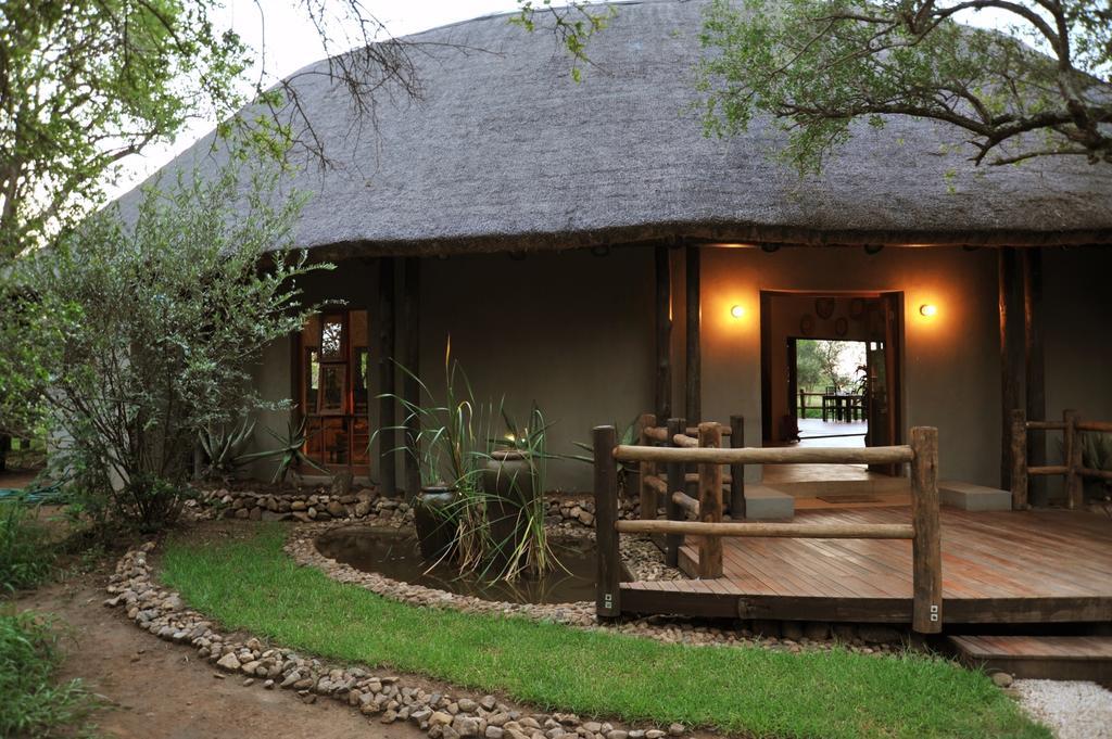Black Rhino Game Lodge Pilanesberg Esterno foto