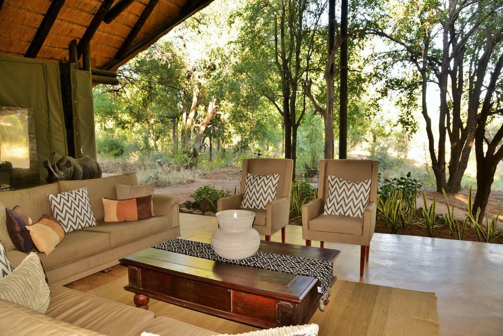 Black Rhino Game Lodge Pilanesberg Esterno foto