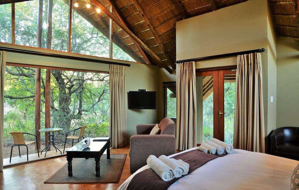 Black Rhino Game Lodge Pilanesberg Esterno foto